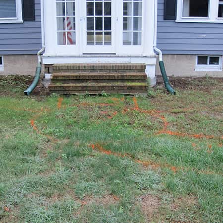 concrete-walkway-installalation concrete-walkway-installation