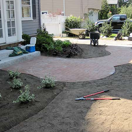 landscape-design-walkway-grass landscape-design-walkway-grass